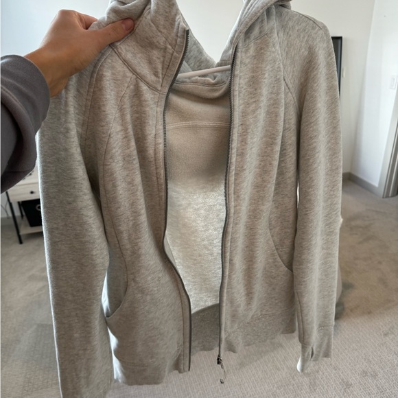 Lululemon jacket - Picture 1 of 2